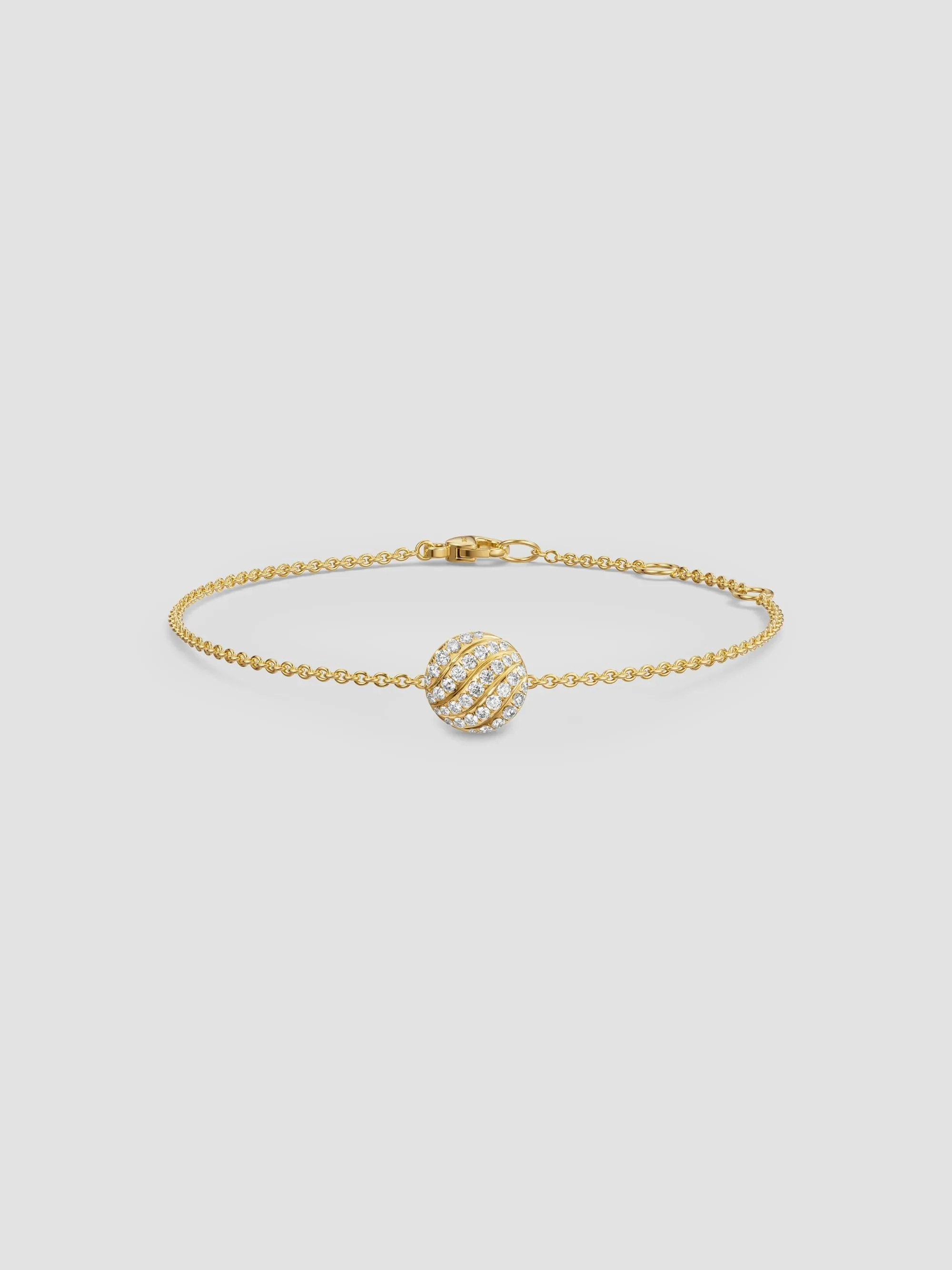 Women's Sculpted Cable Center Station Chain Bracelet in 18K Yellow Gold with Diamonds, 10MM - Gold - 1