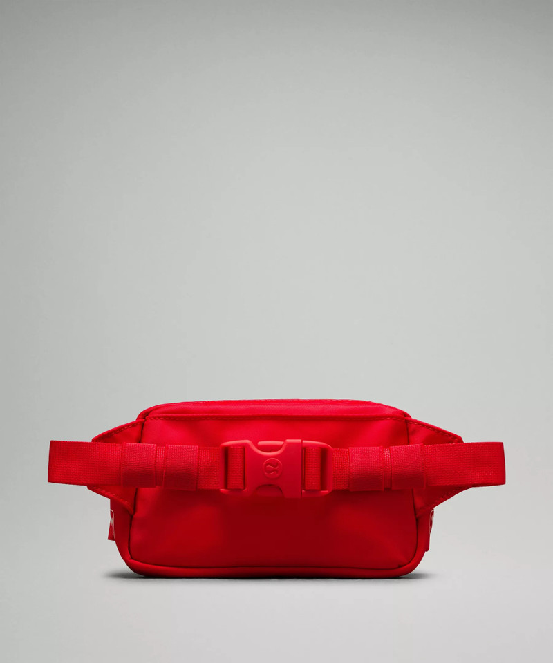 lululemon Team Canada Future Legacy Mini Belt Bag *COC CPC Logo -  LU9BH3S-036762 | REVERSIBLE
