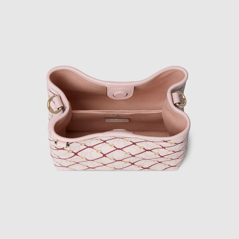 GG Emblem small bucket bag 9