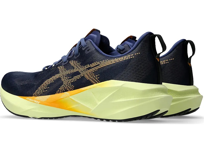 ASICS Novablast 5 - 7
