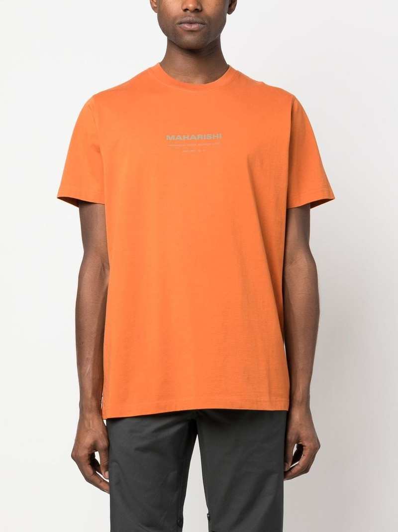 1007 Ying Yang Rabbit T-shirt 3
