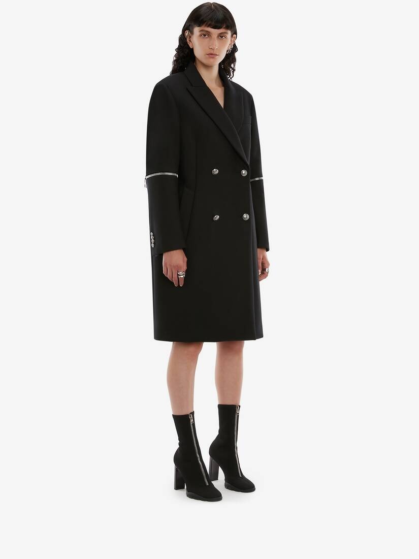 Spiral Zip Oversize Coat in Black - 3