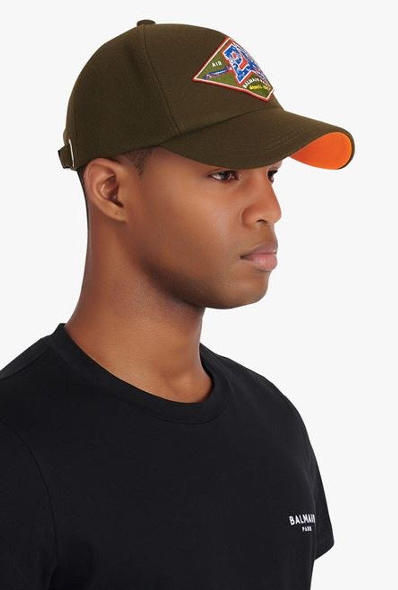 Balmain Khaki wool cap with Balmain badge outlook
