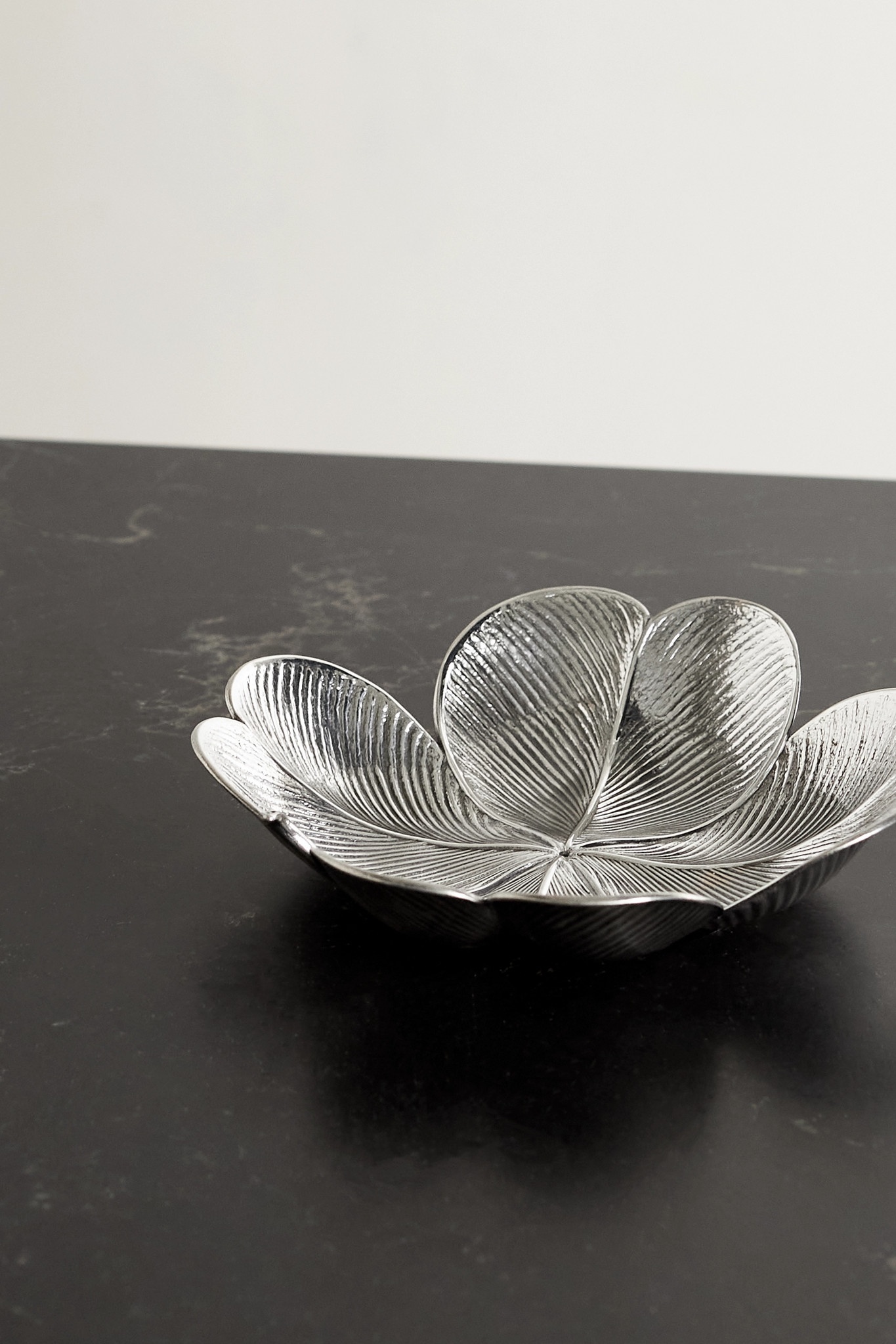 Clover silver bowl - 1