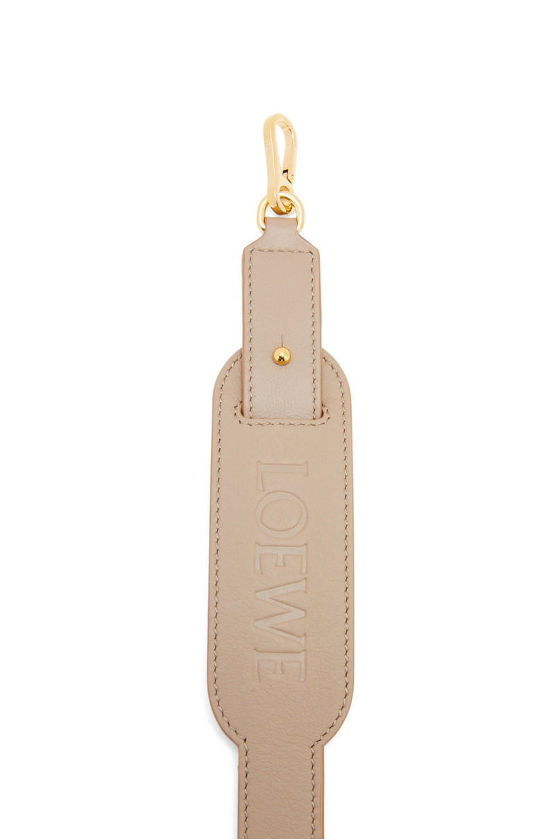 Loewe LOEWE pad strap in classic calfskin outlook