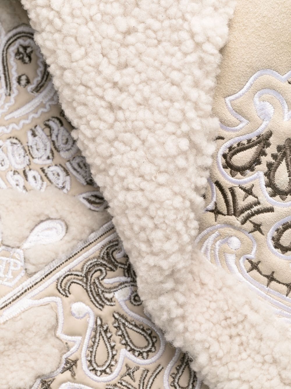 embroidered-paisley shearling coat - 7