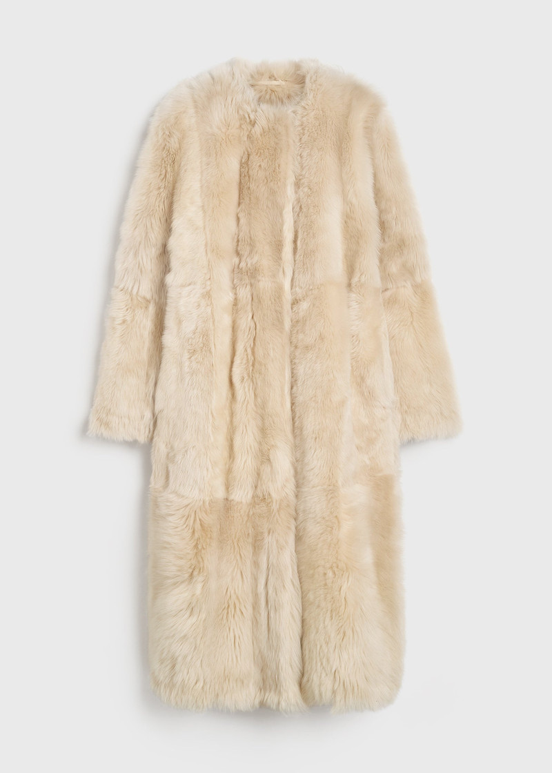 Silky shearling coat eggnog 1