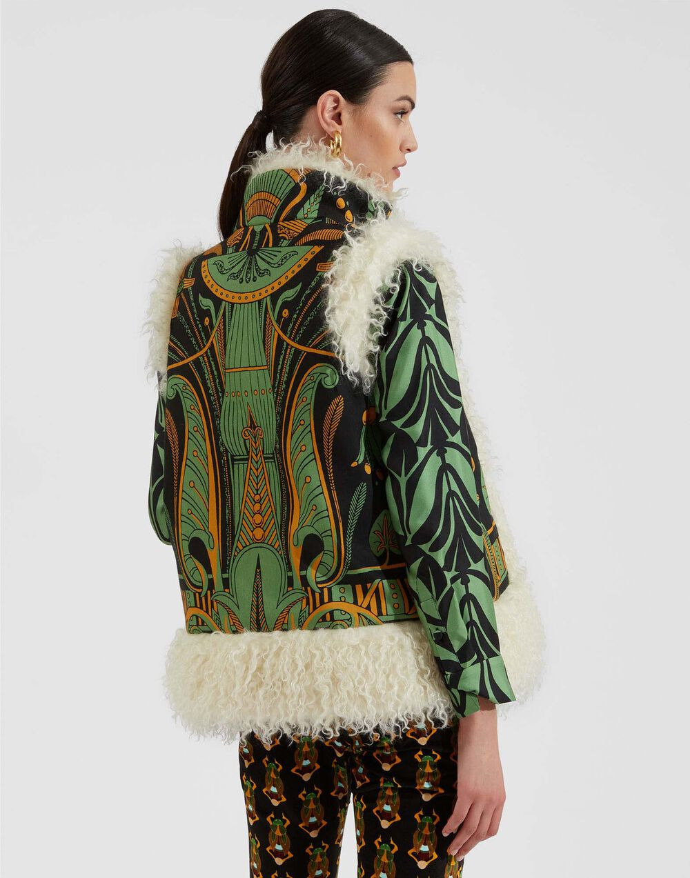 Sleeveless Folk Jacket - 6