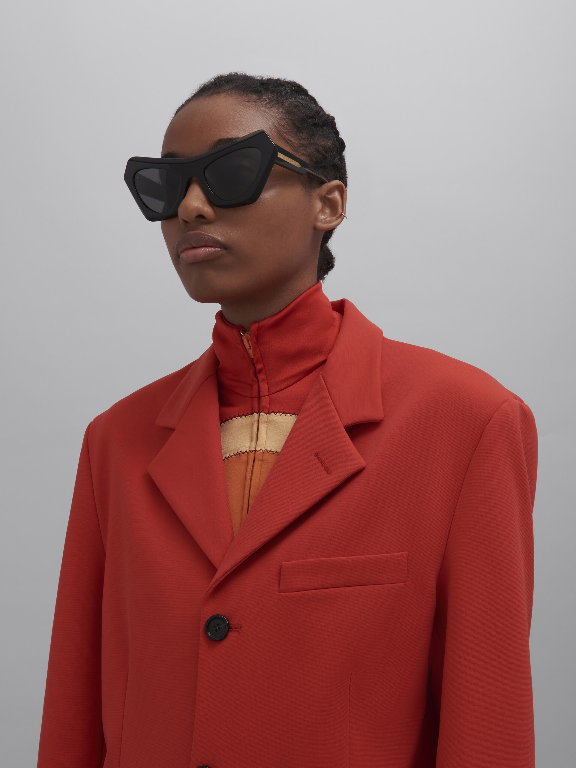 DEVIL'S POOL BLACK SUNGLASSES - 4