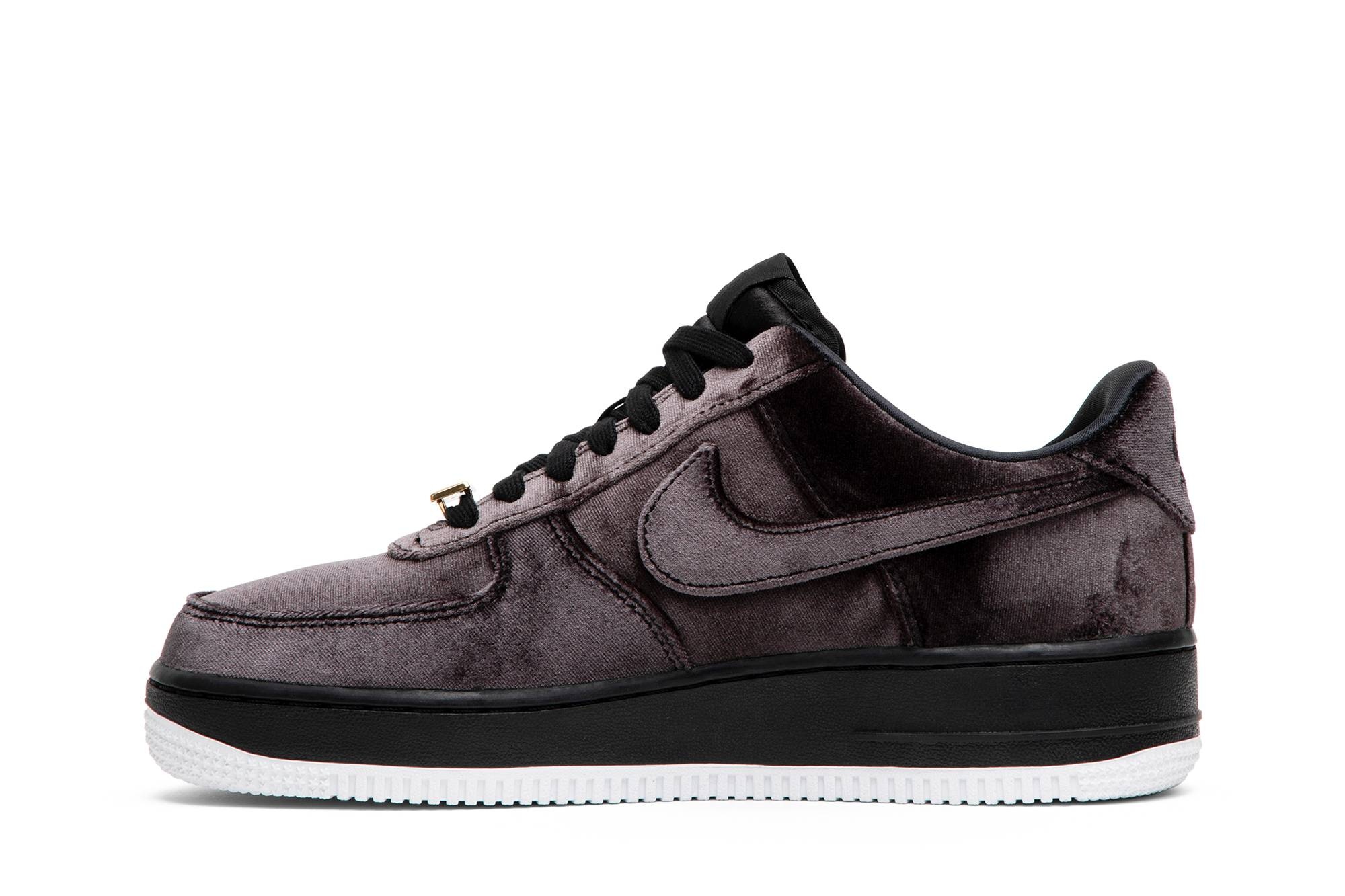 Nike Air Force 1 07 QS Velvet Rose goat REVERSIBLE