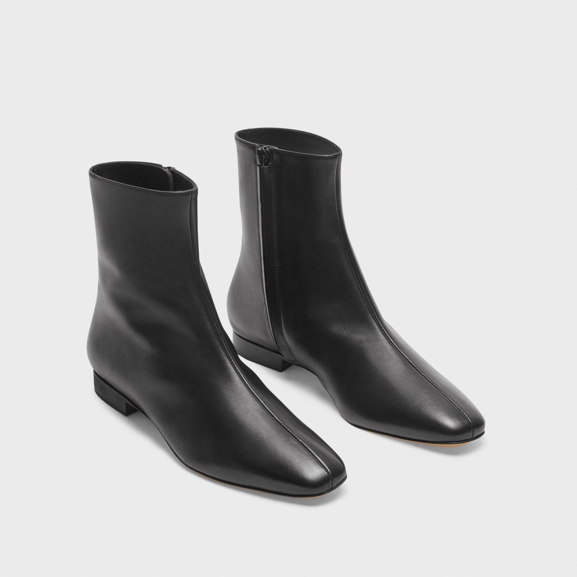Zip Bootie in Leather - 5