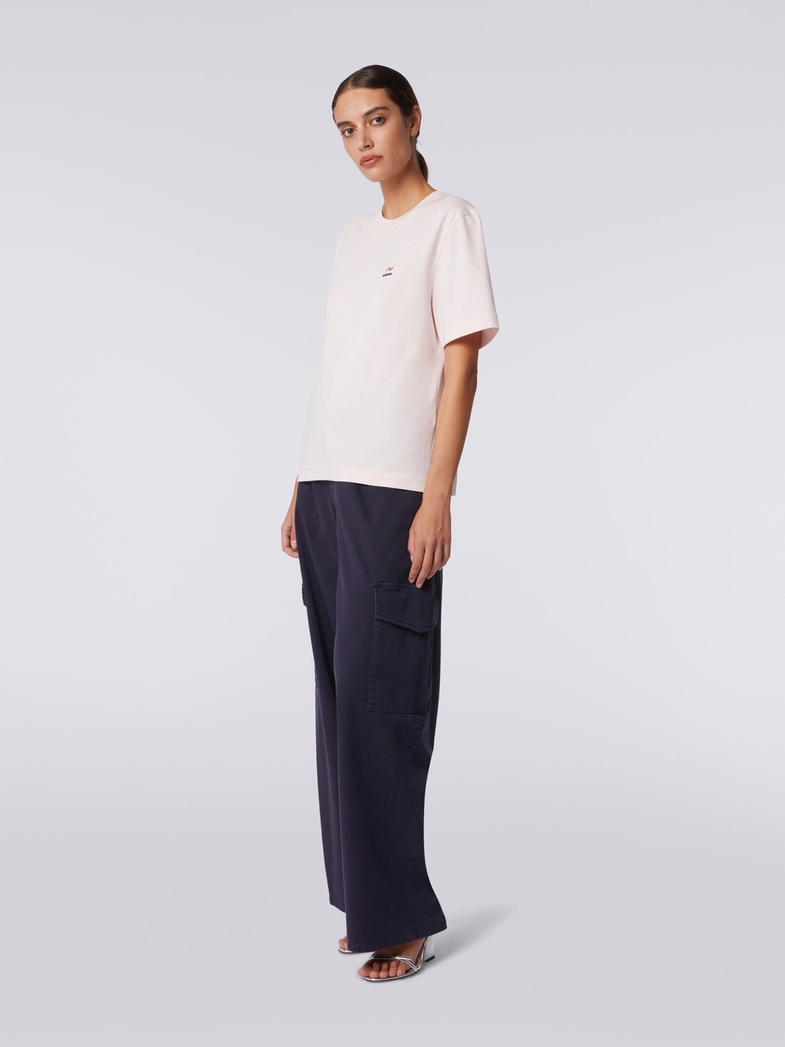 Crew-neck cotton T-shirt with embroidery and logo - 3
