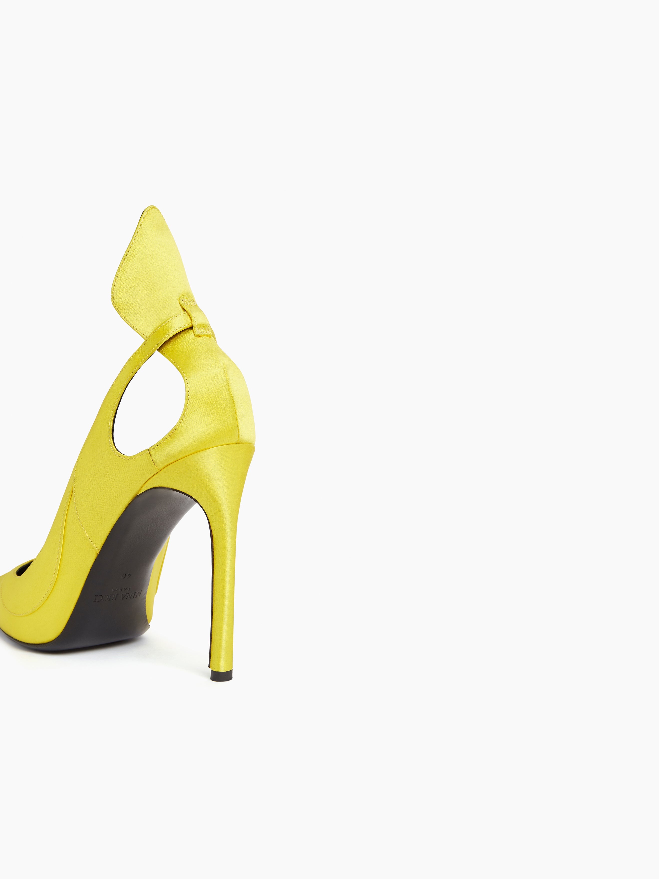 SATIN PUMPS WITH BOW DETAIL - 2