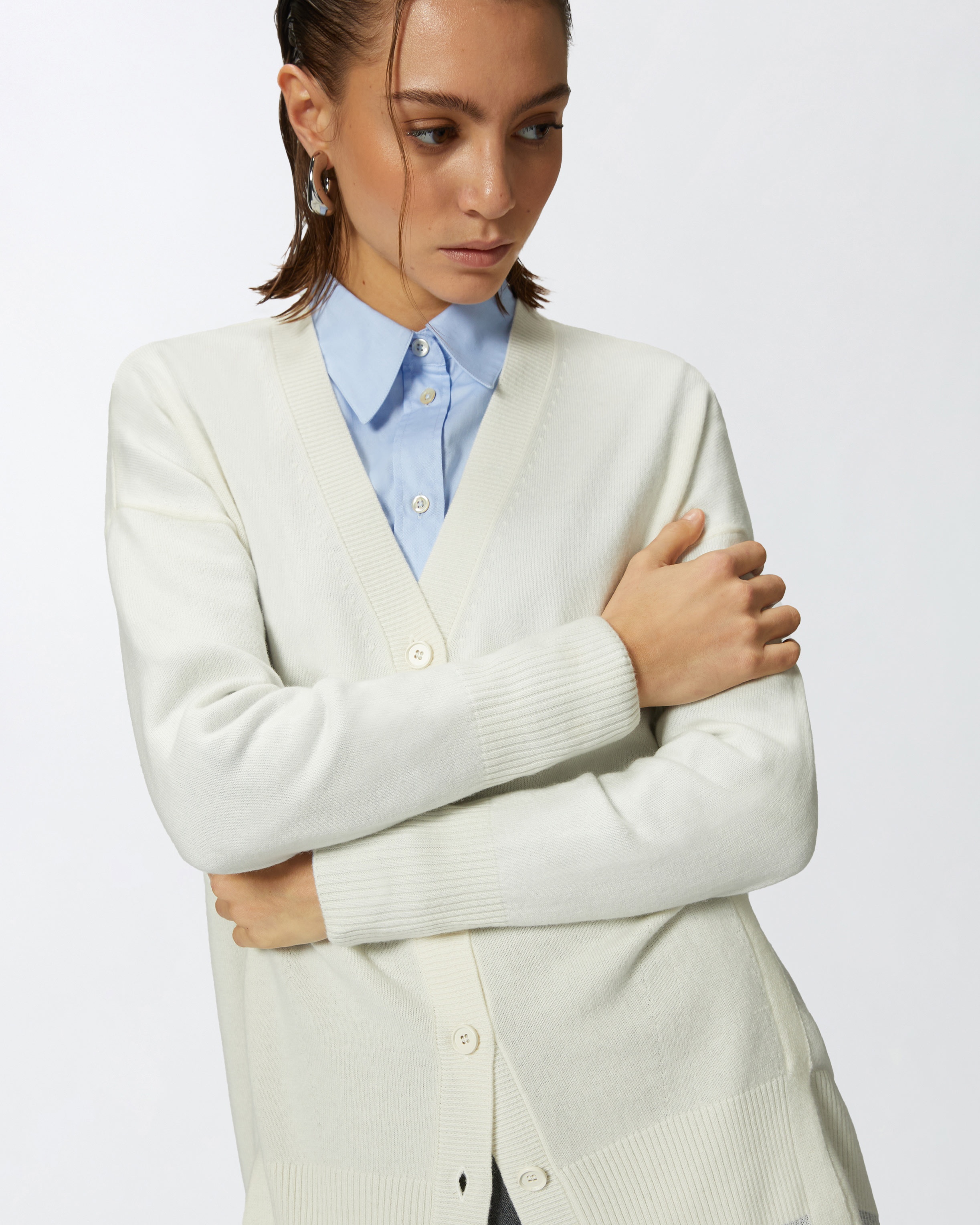 WHITE CASHMERE-BLEND V-NECK CARDIGAN - 5