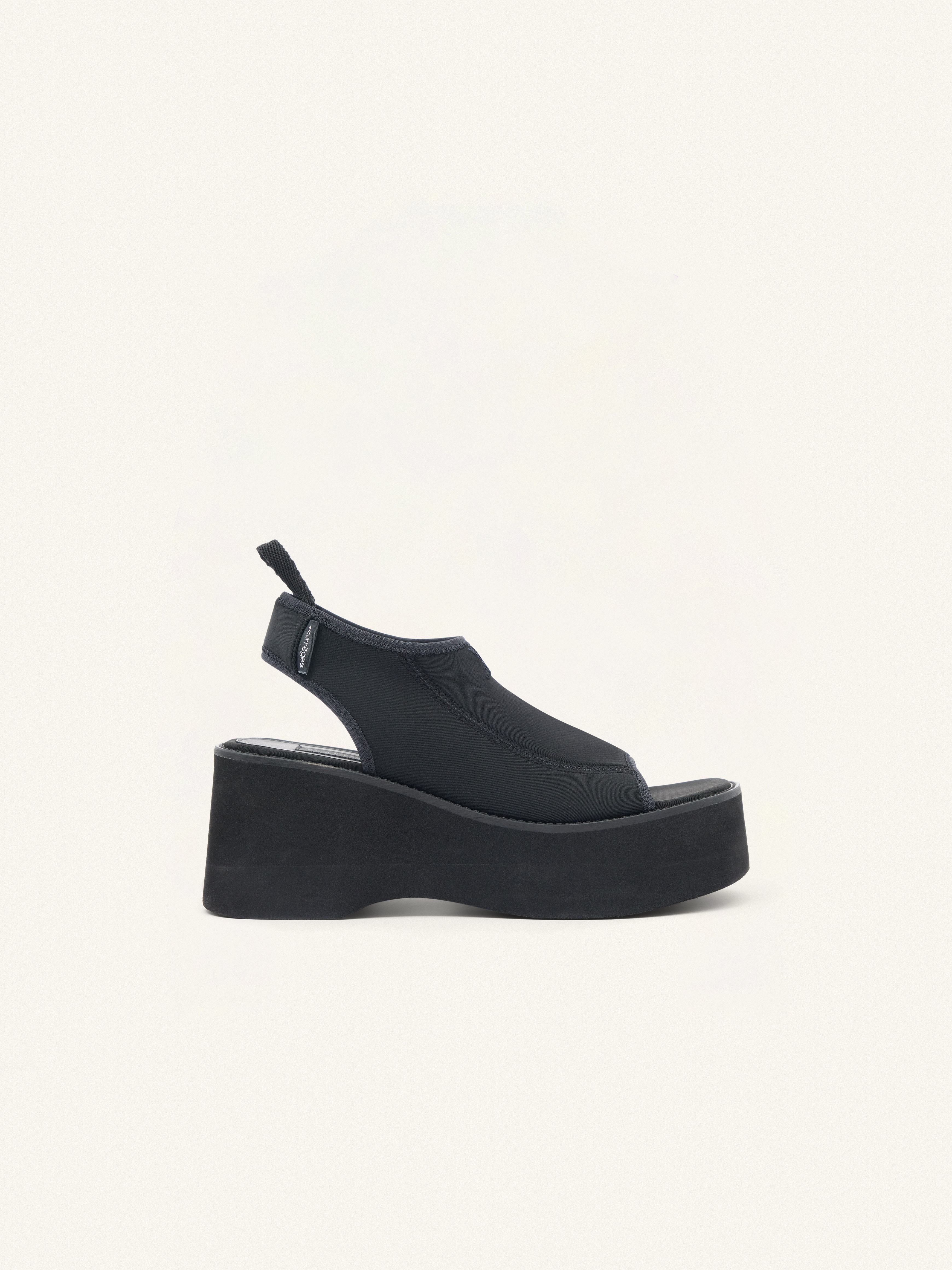 【Courreges】sandalo wave courreges platform（関税込み） Courreges】sandalo wave courreges platform（関税込み