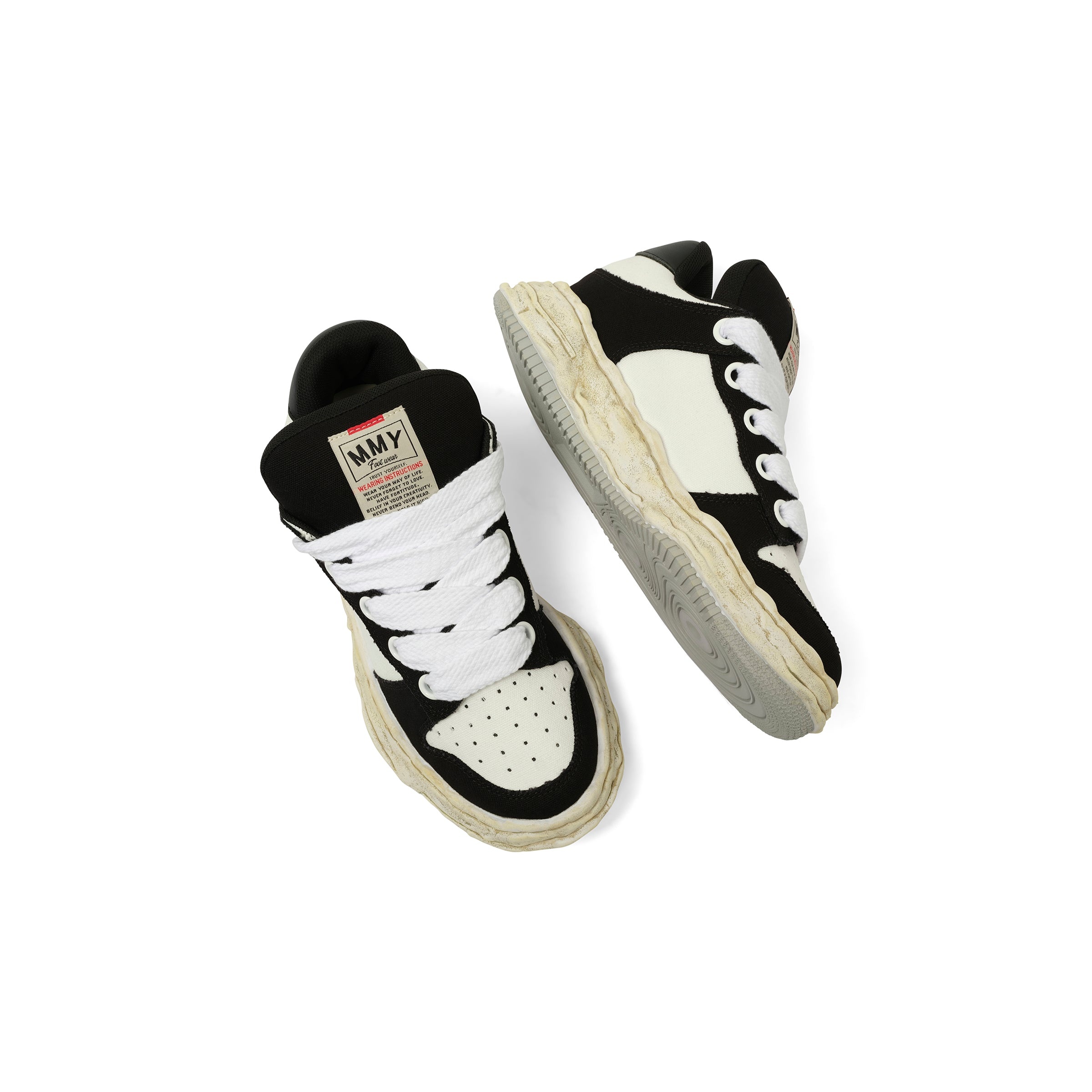 WAYNE OG Puffer Sneaker in Black/White - 4