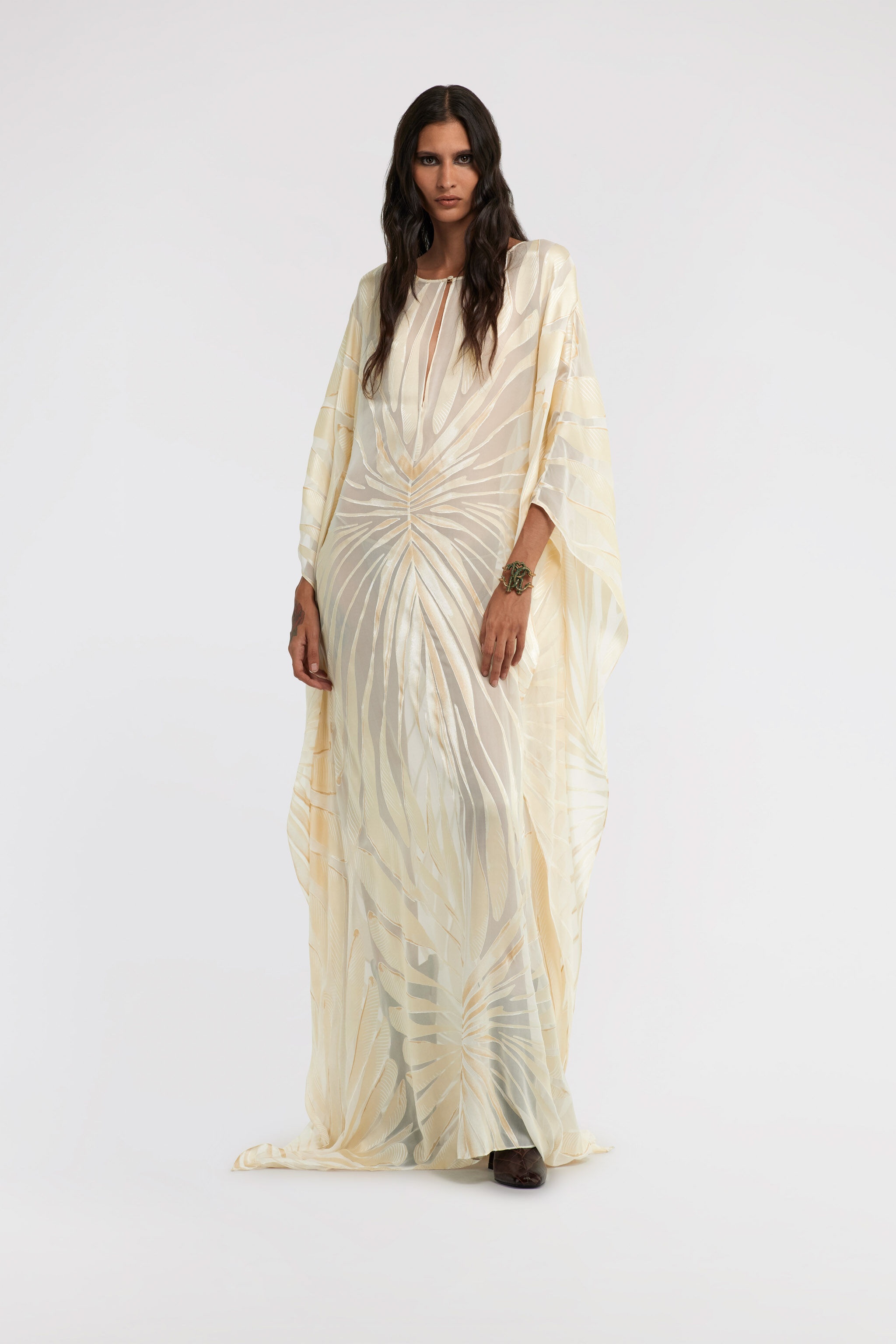 Satin caftan with Ray Of Gold print - 2