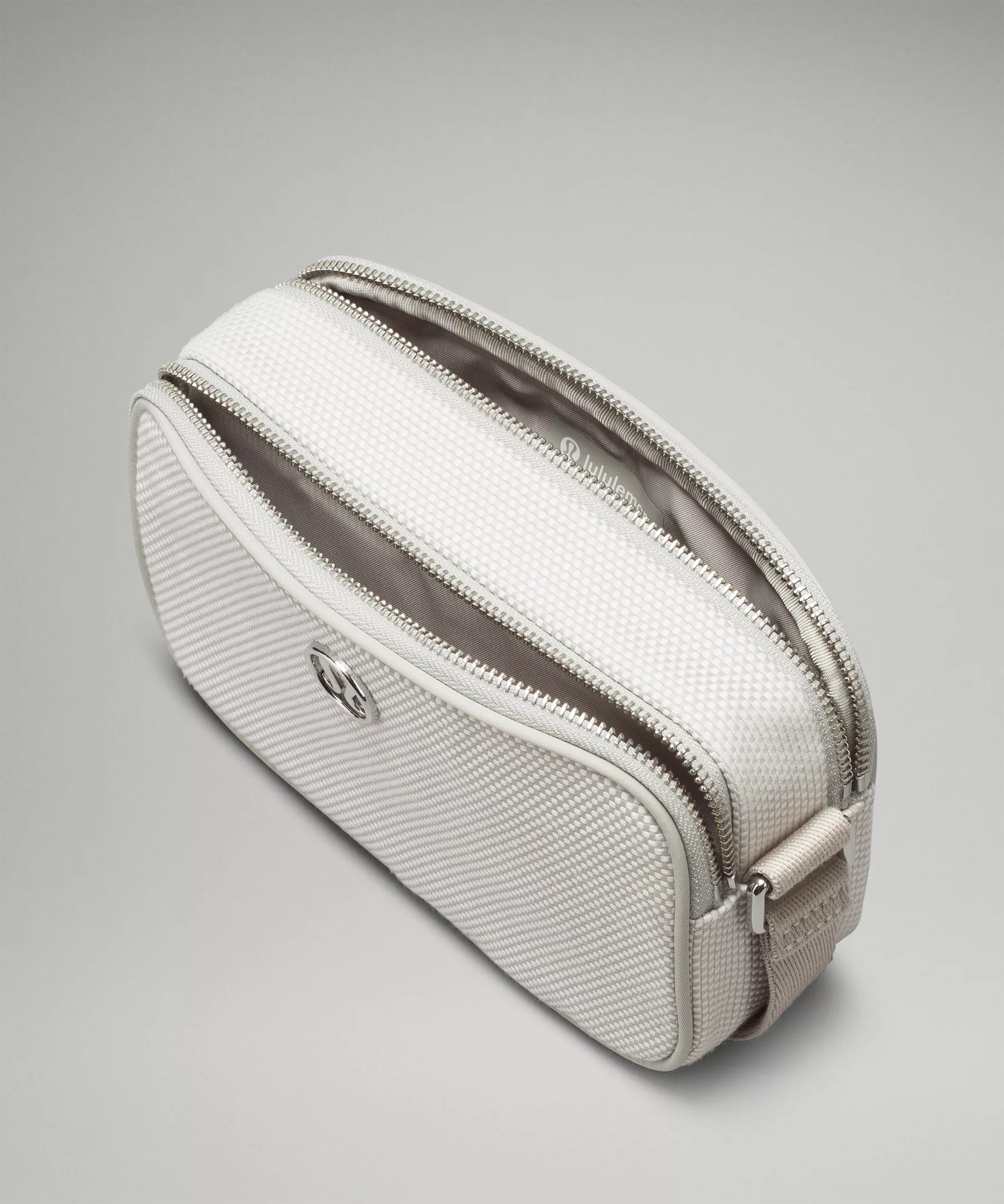 Crossbody Camera Bag 2L *Canvas - 4