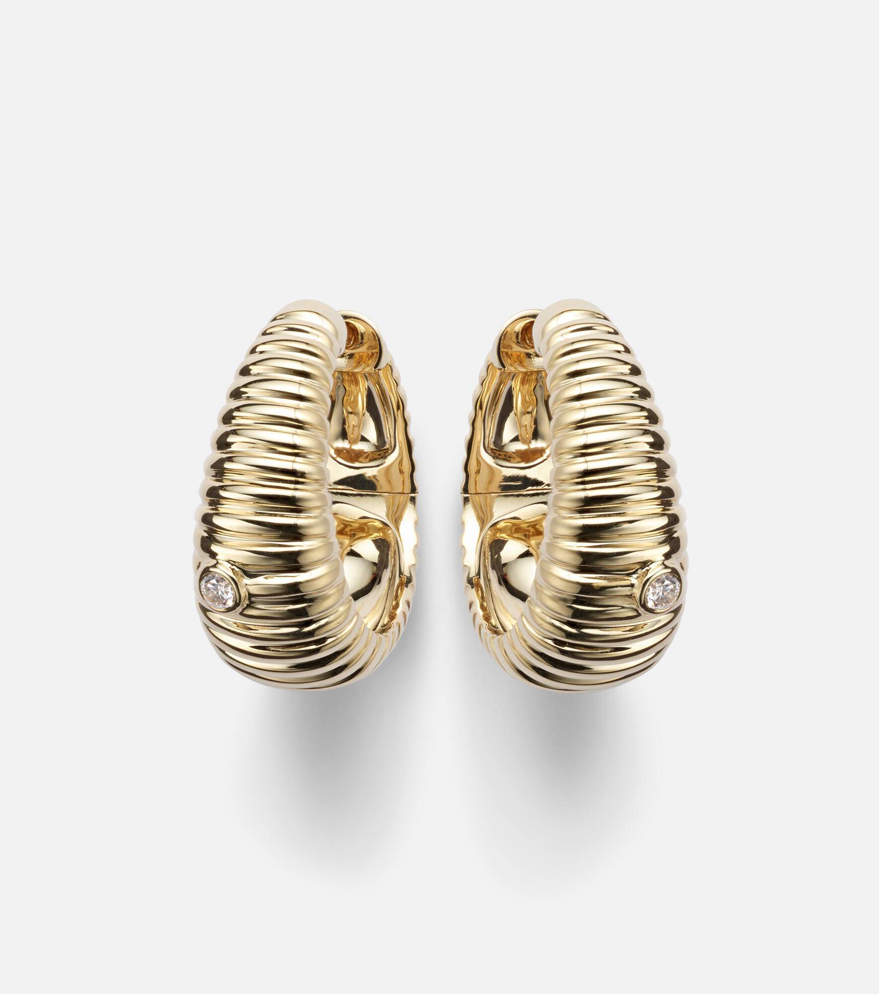 Berlingot 9kt gold earrings with diamonds - 1