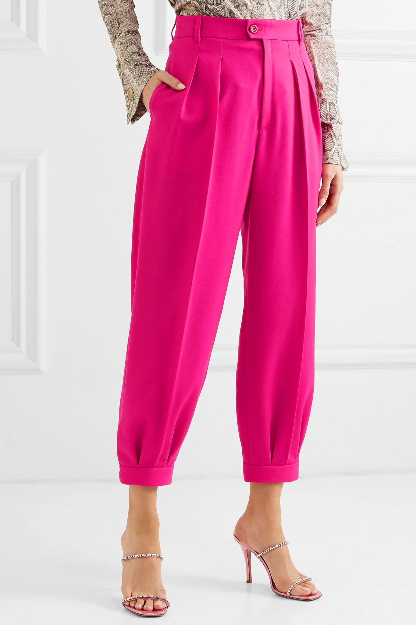 Cropped pleated wool tapered pants - 3