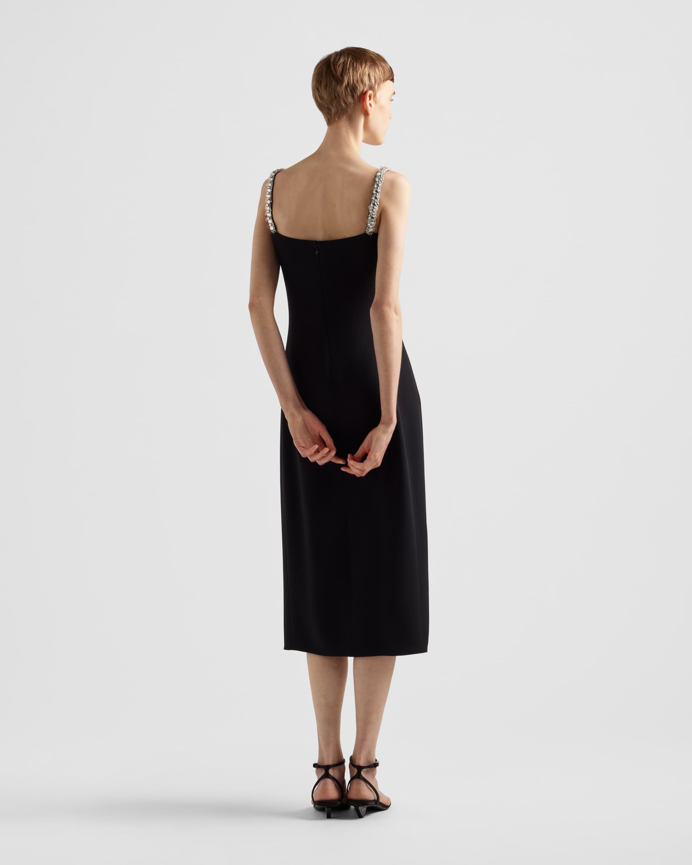 Embroidered sablé dress - 5