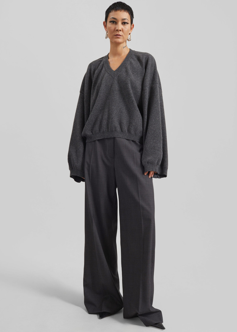 Ilston V-Neck Sweater - Grey 8