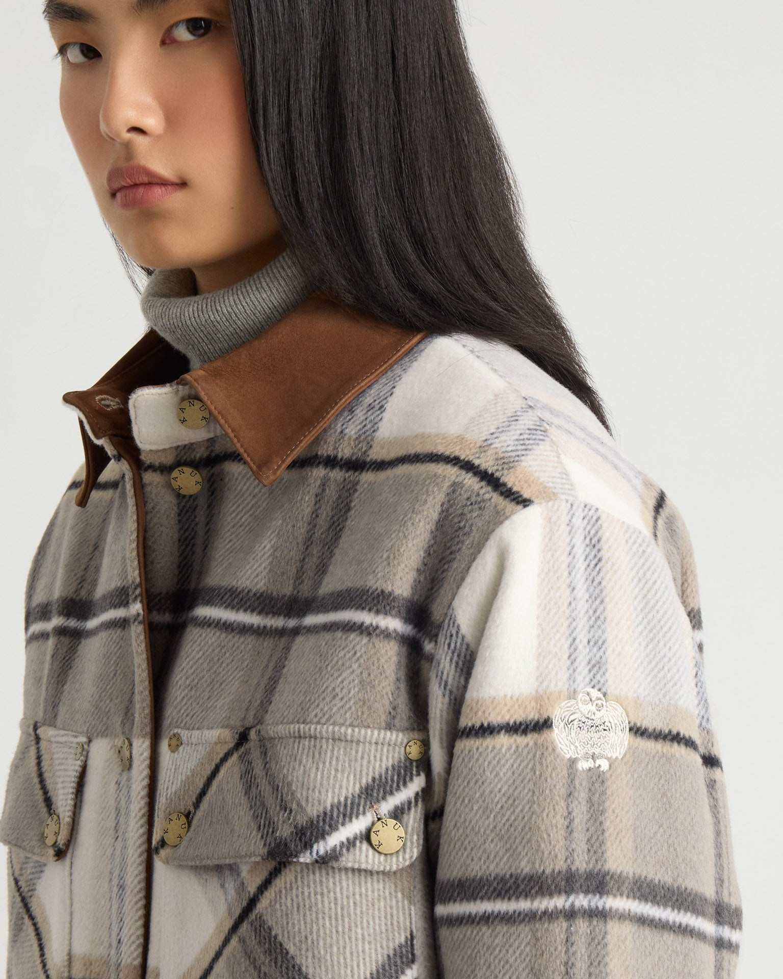 Neuville Plaid Cropped Jacket - 4