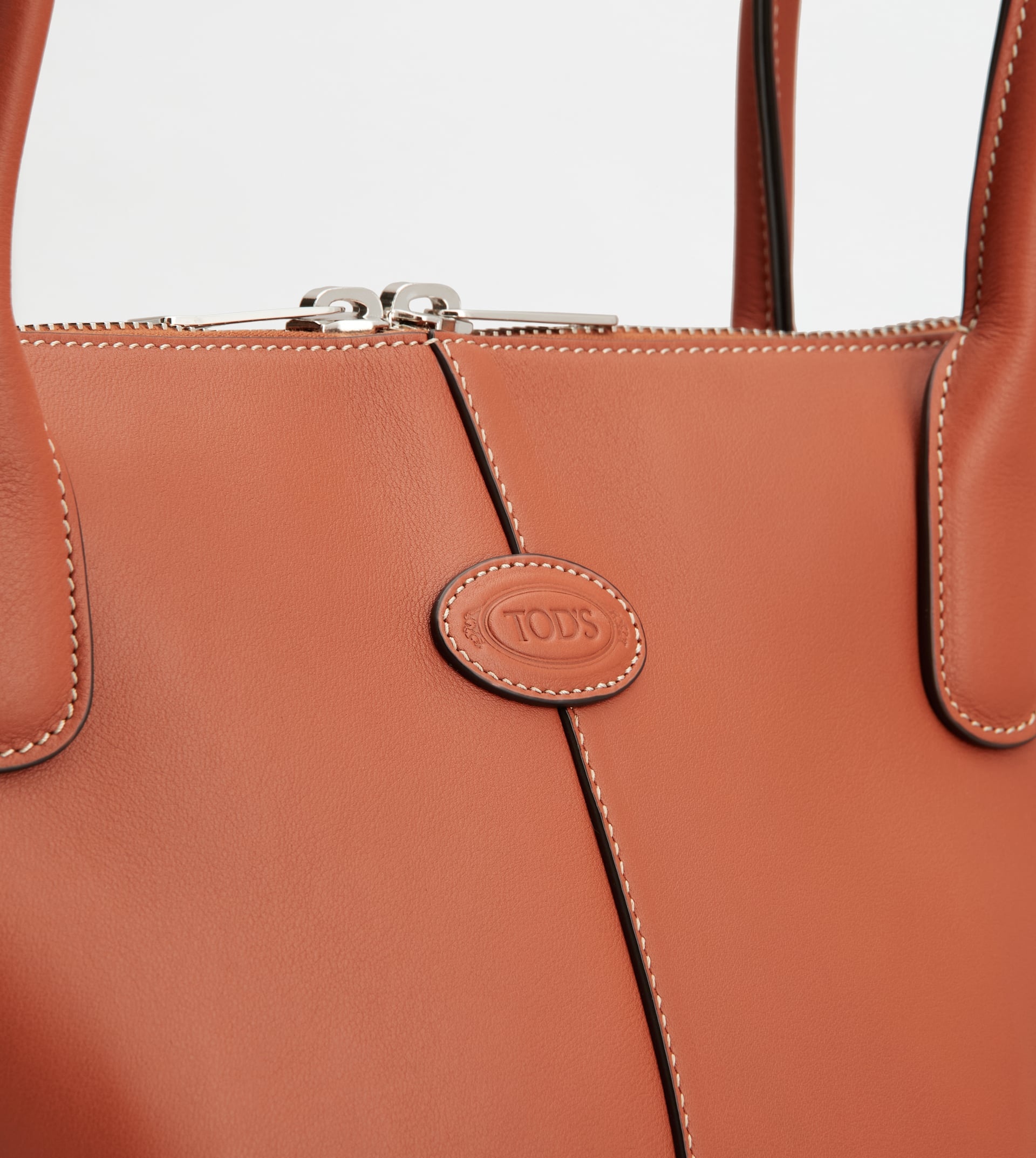 TOD'S DI BAG SWING IN LEATHER MINI - BROWN - 6