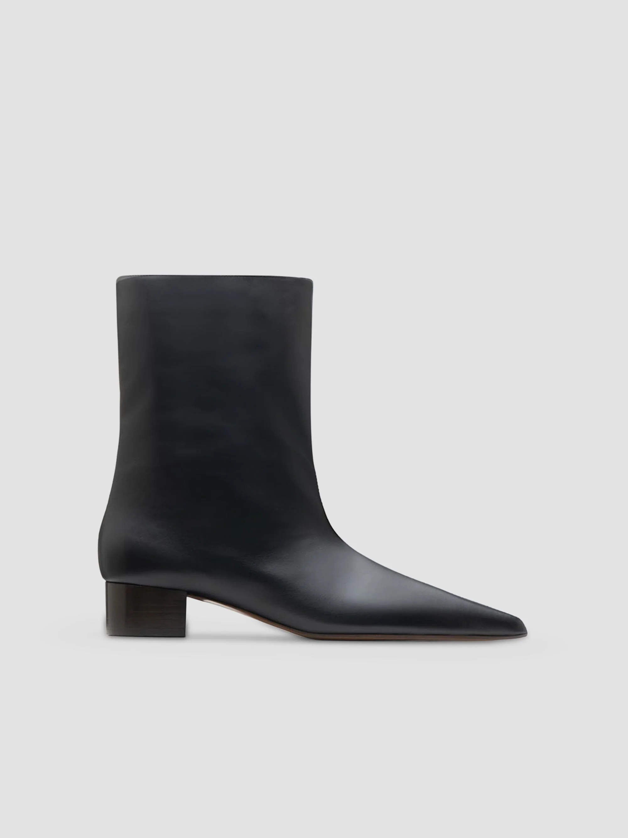 Women's Tapek 35MM Leather Ankle Boots - Black - 1