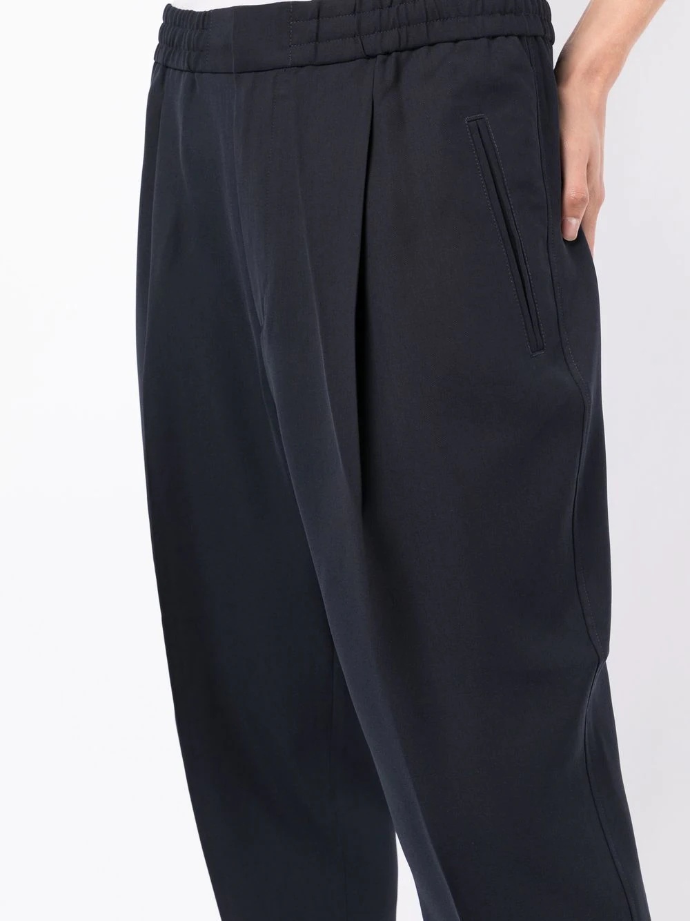 pleat-detail tapered trousers - 5