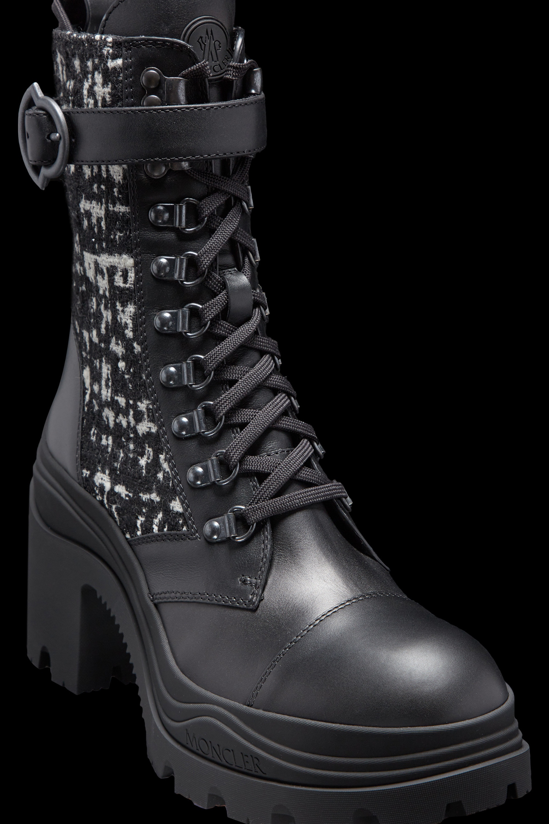Envile Buckle Ankle Boots - 3