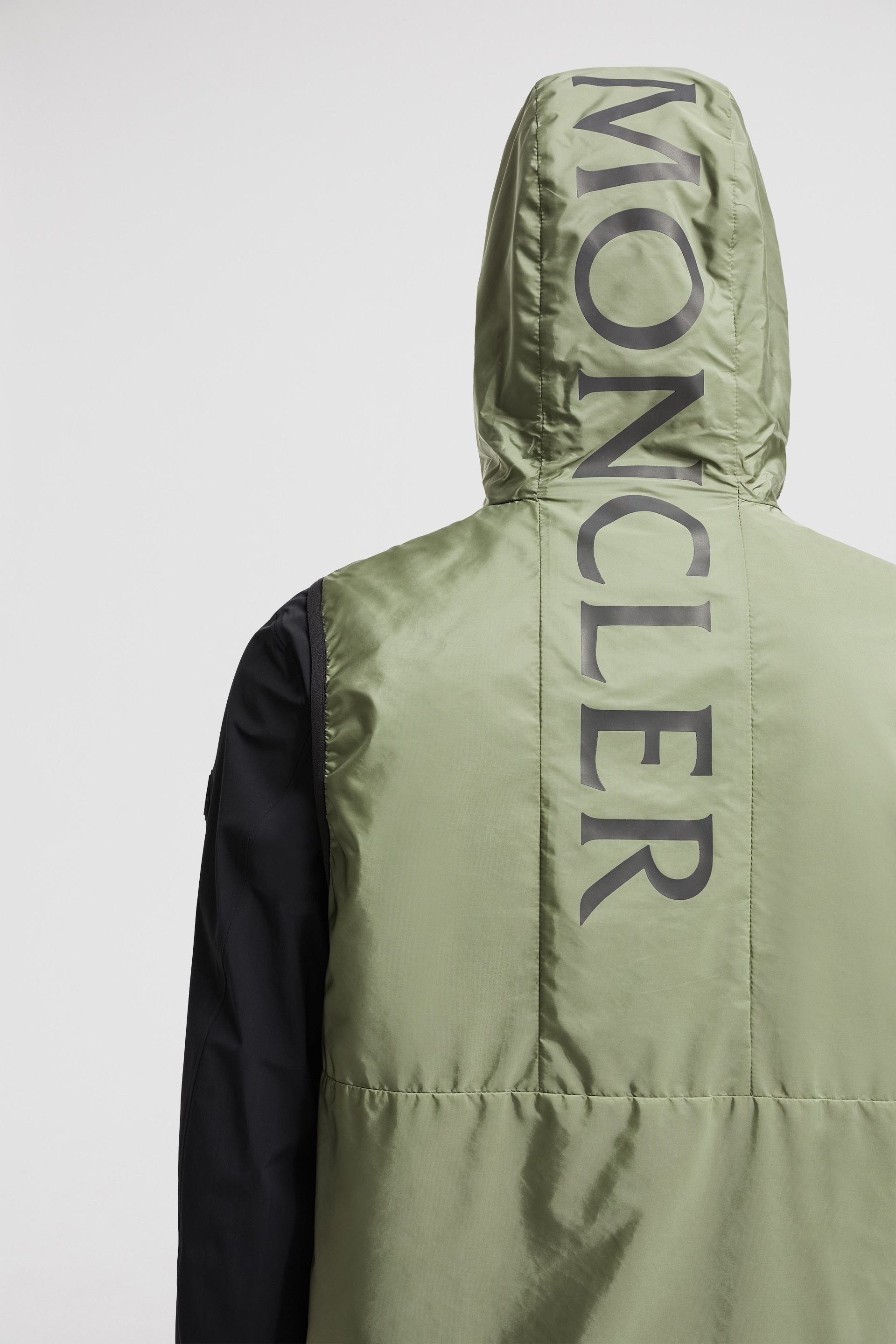 Moretan Hooded Vest - 7