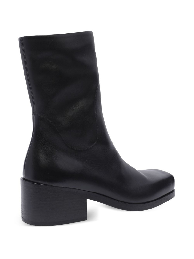 ankle-length boots 3