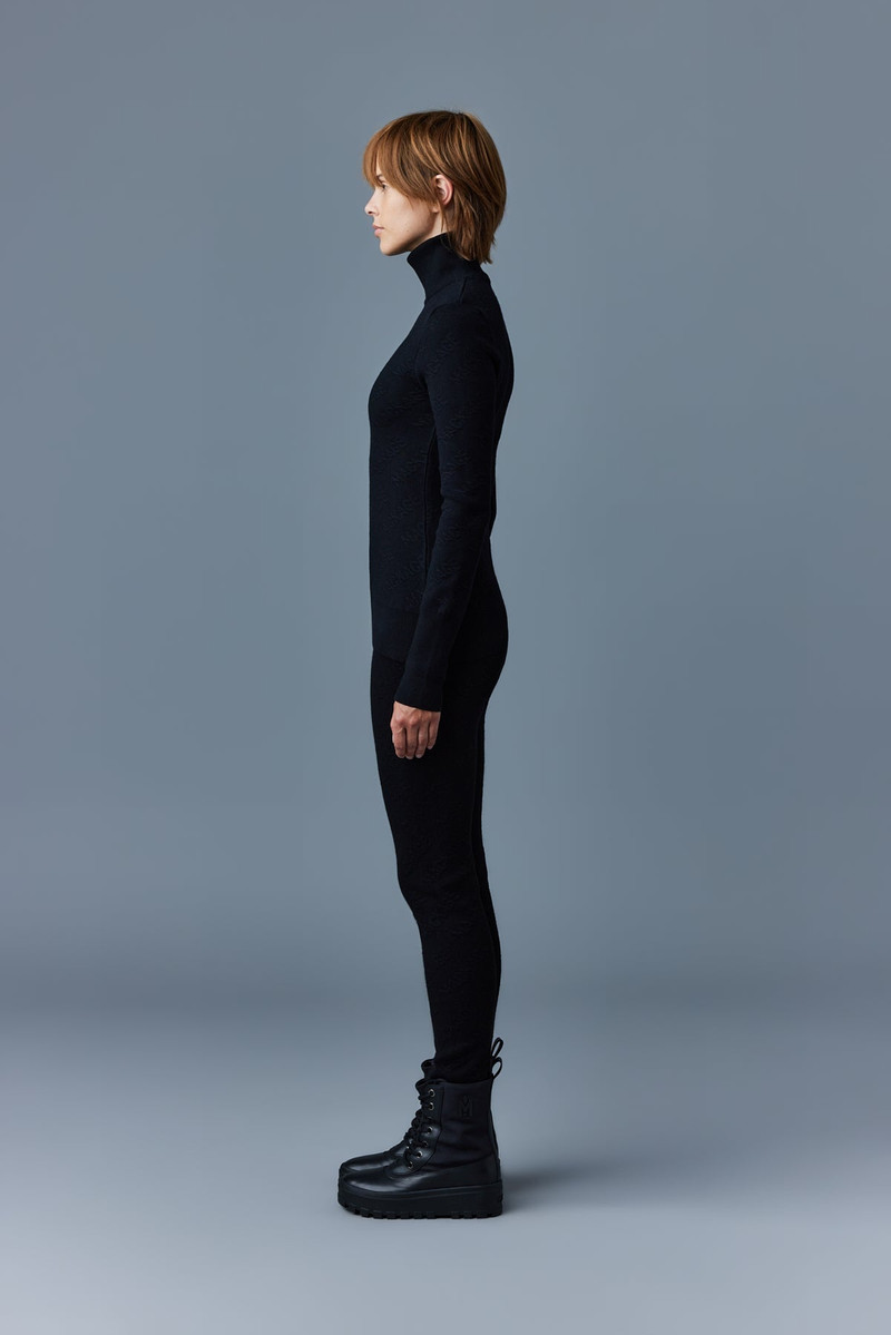 PEARL fine knit fitted turtlekneck 3