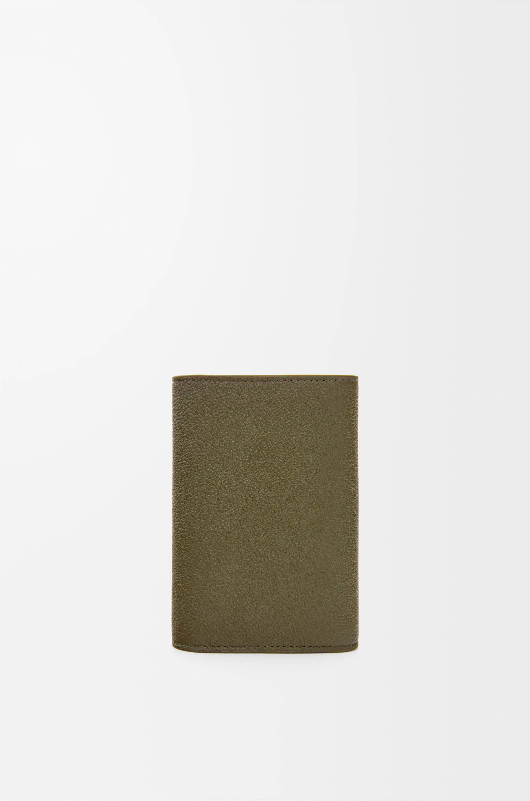 Pebble small vertical wallet in pebble grained calfskin - 4