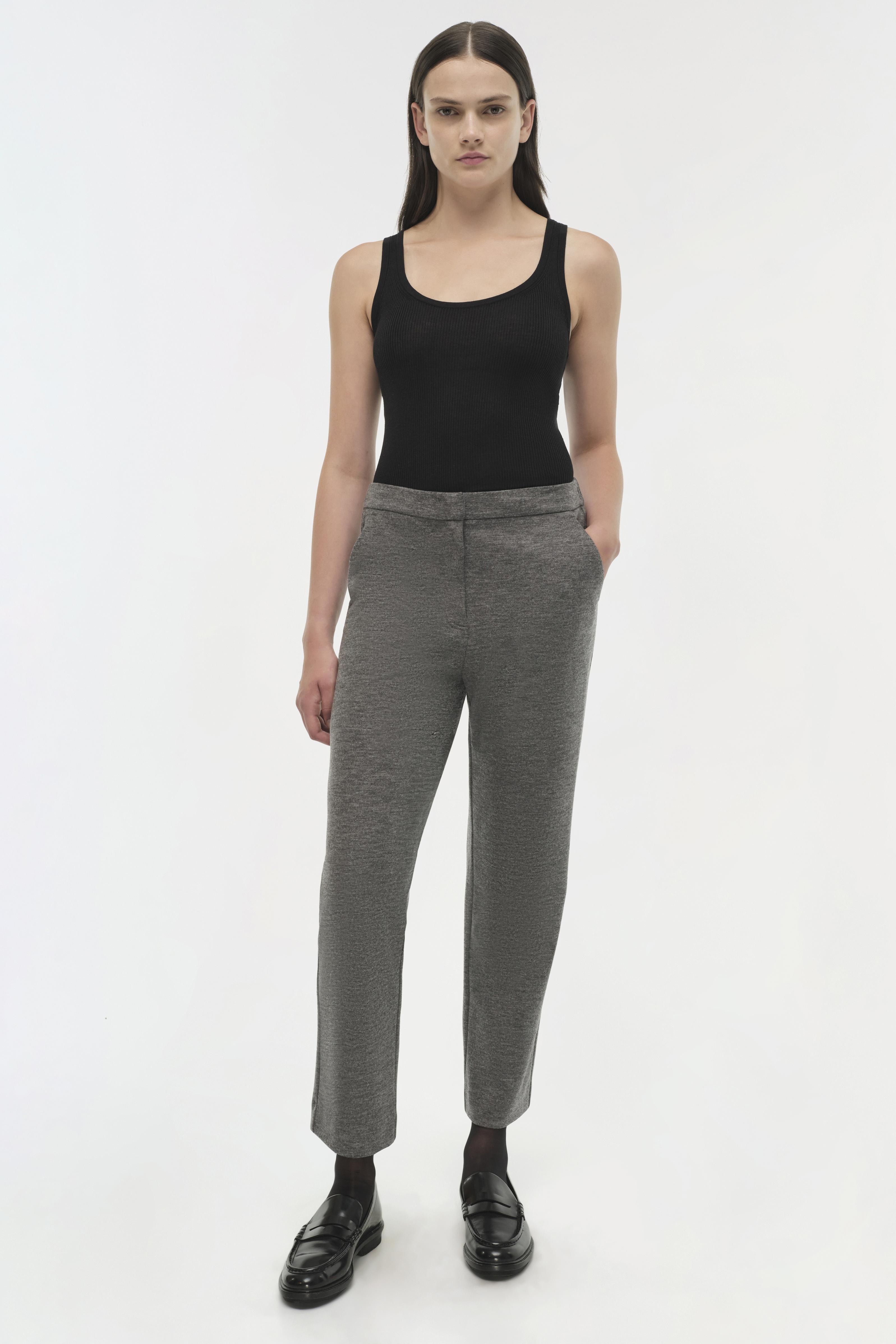 Hayley Pant - 1