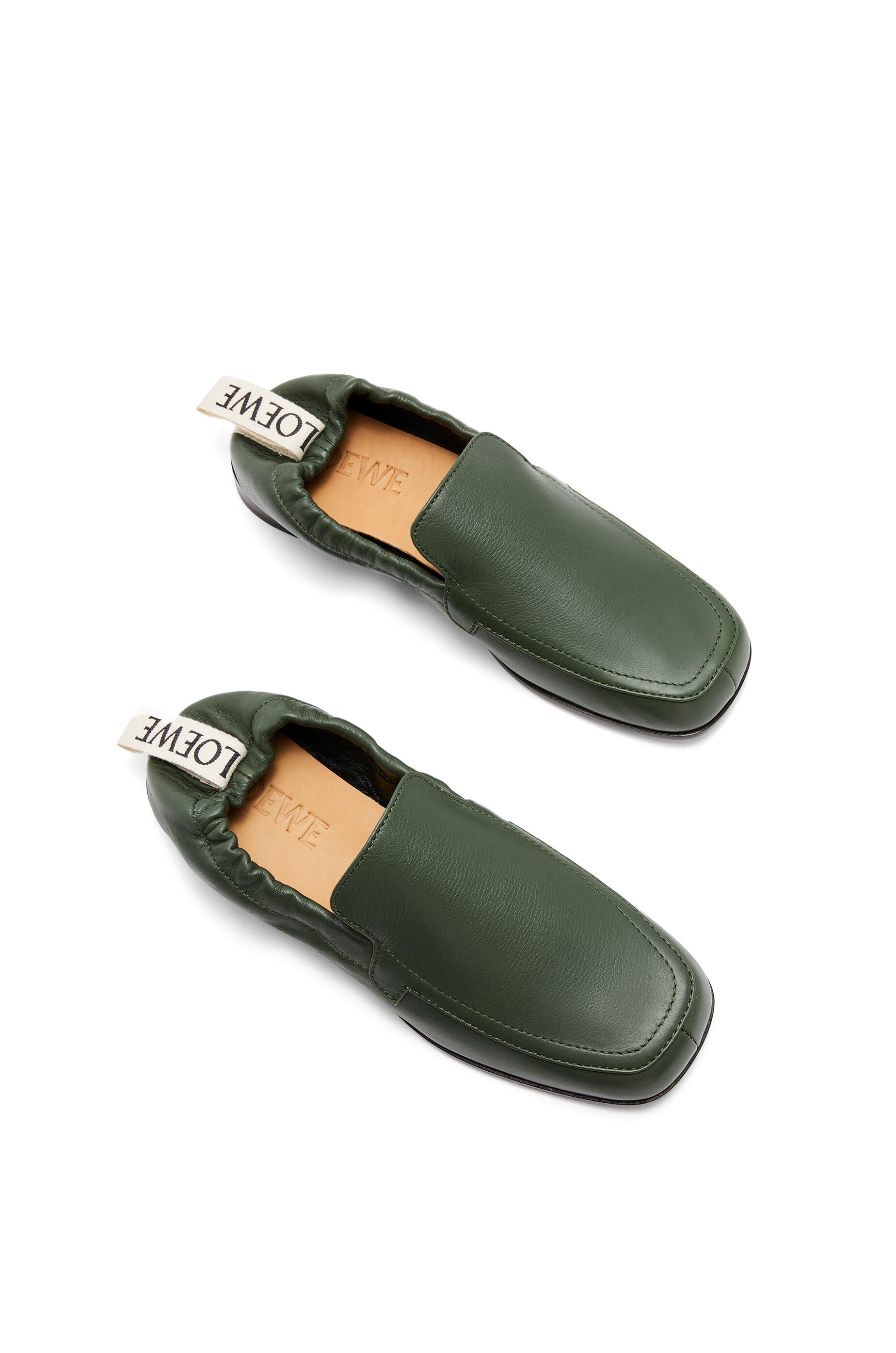 Elasticated loafer in calf - 3