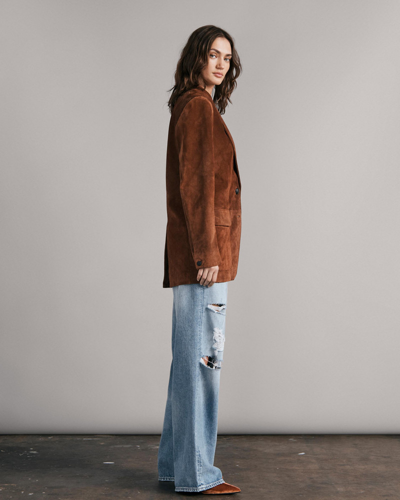 Cody Suede Blazer
Relaxed Fit Blazer 4