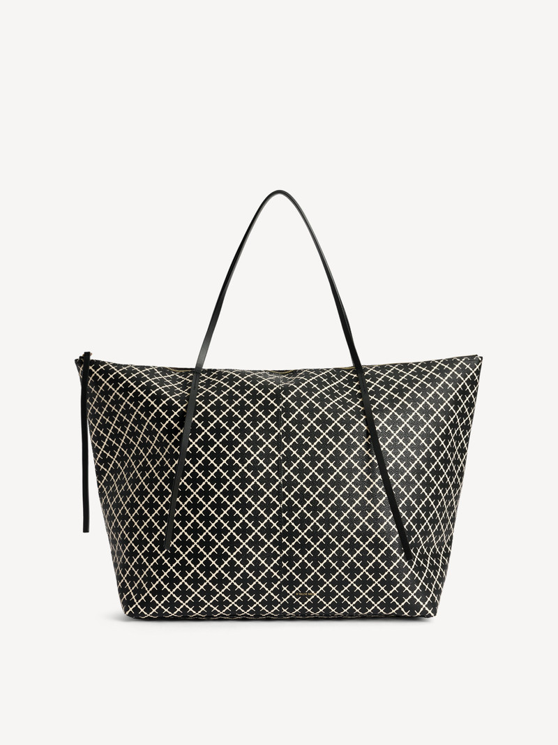 Leesa tote bag 1