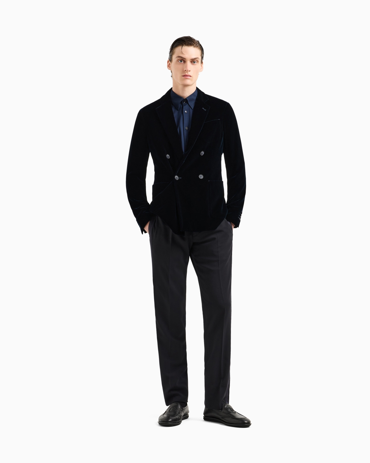 Double-breasted Upton jacket in stretch plain velvet - 2