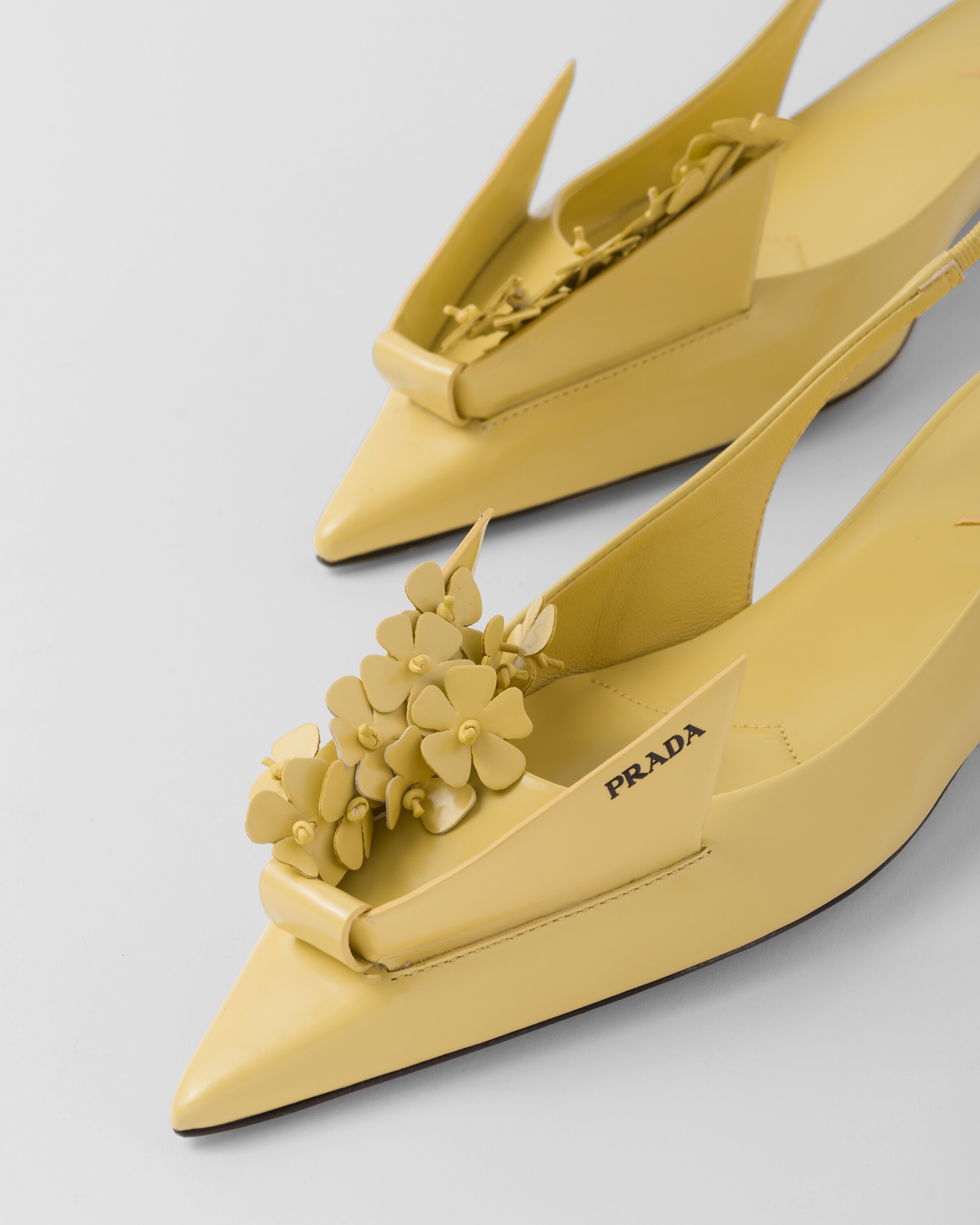 Brushed leather slingback pumps with floral appliques - 5