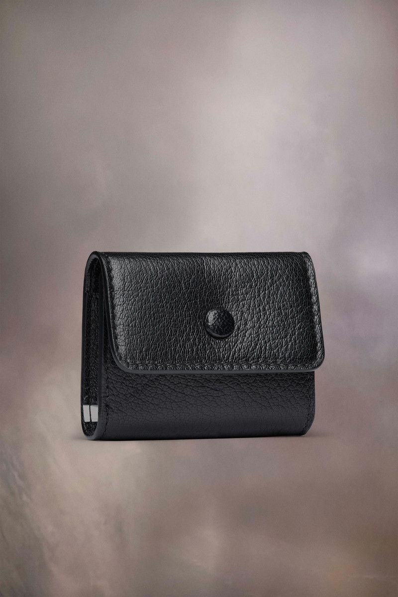 Leather earphones case 1