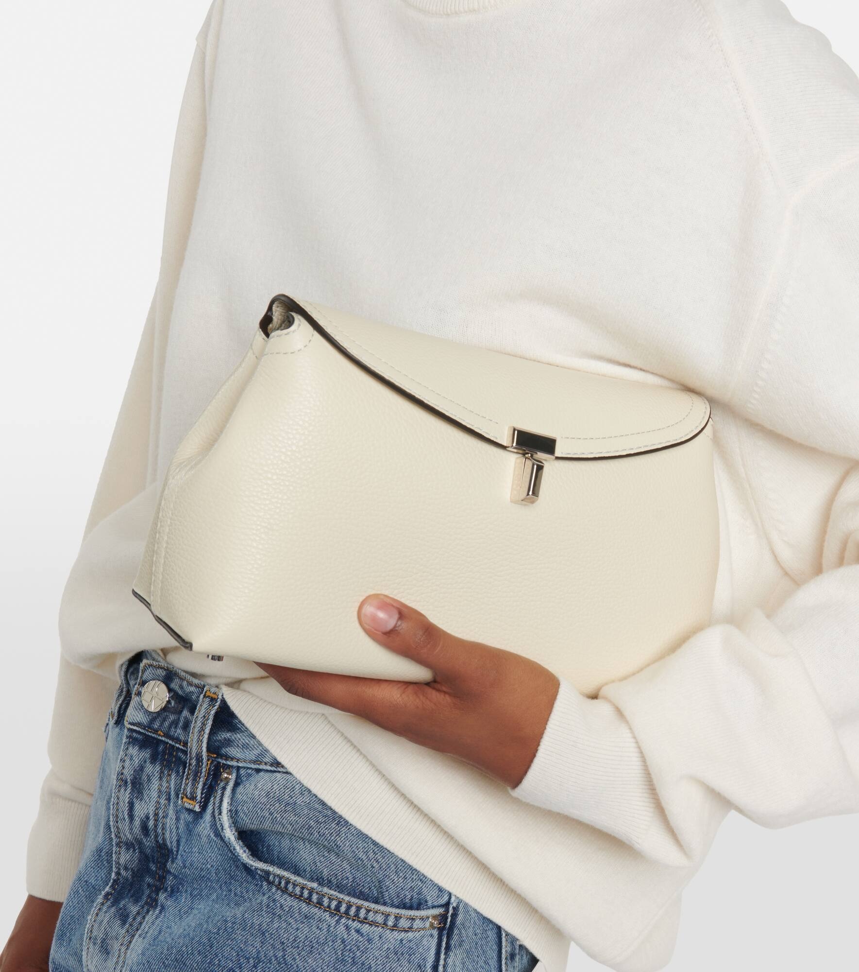 T Lock Small leather clutch - 2