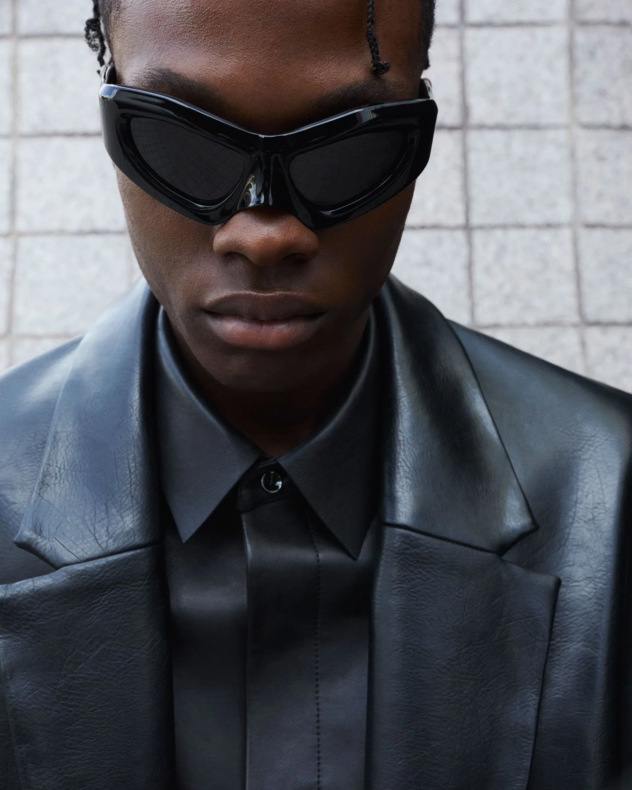 COMPOUND PERFORMANCE GLOSS BLACK - 1