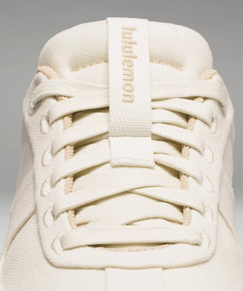 Cityverse Women's Canvas Sneaker 10