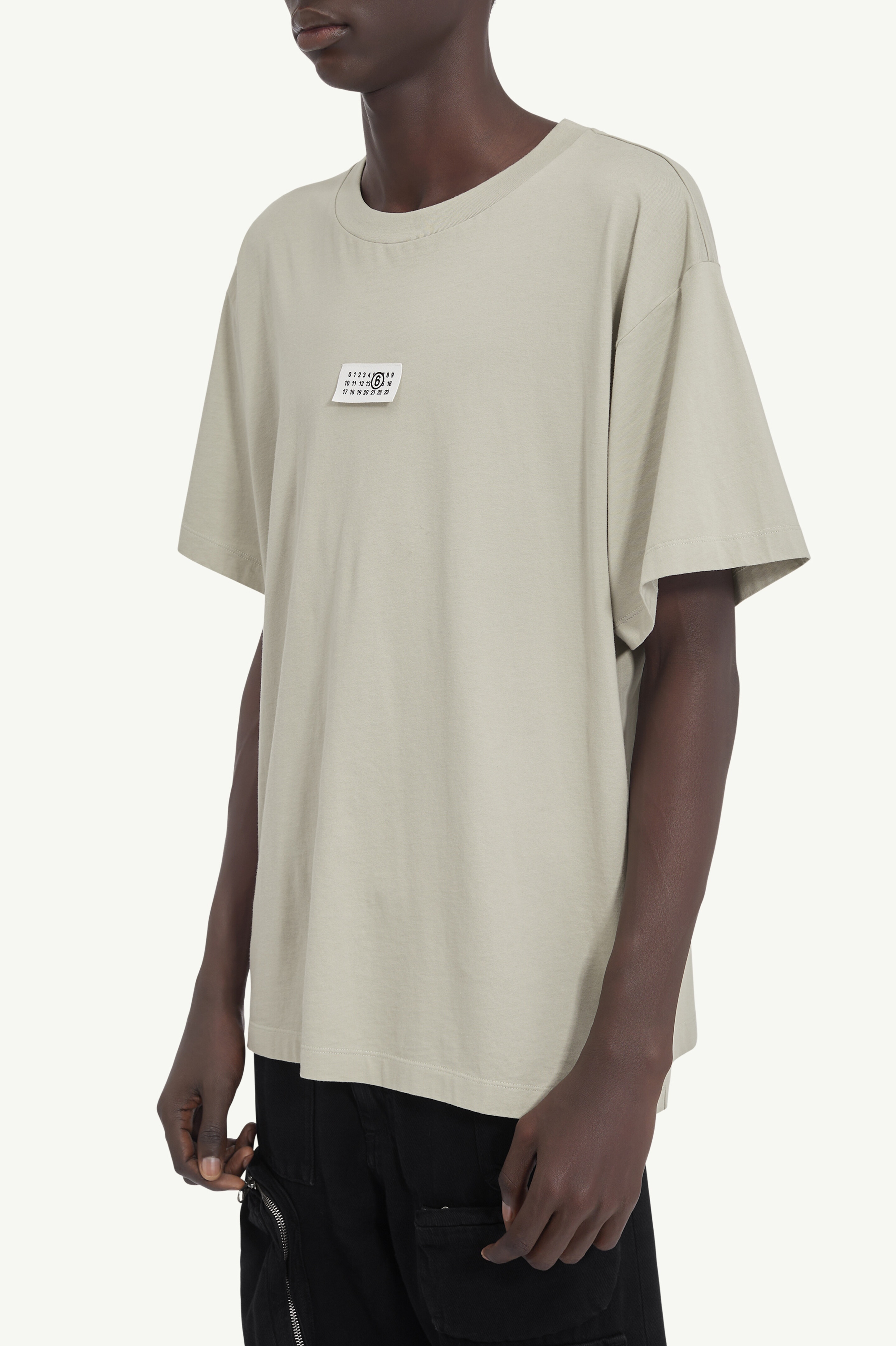 MM6 MAISON MARGIELA Numeric signatureTシャツ MM6 Maison Margiela Numeric Signature T-shirt | REVERSIBLE
