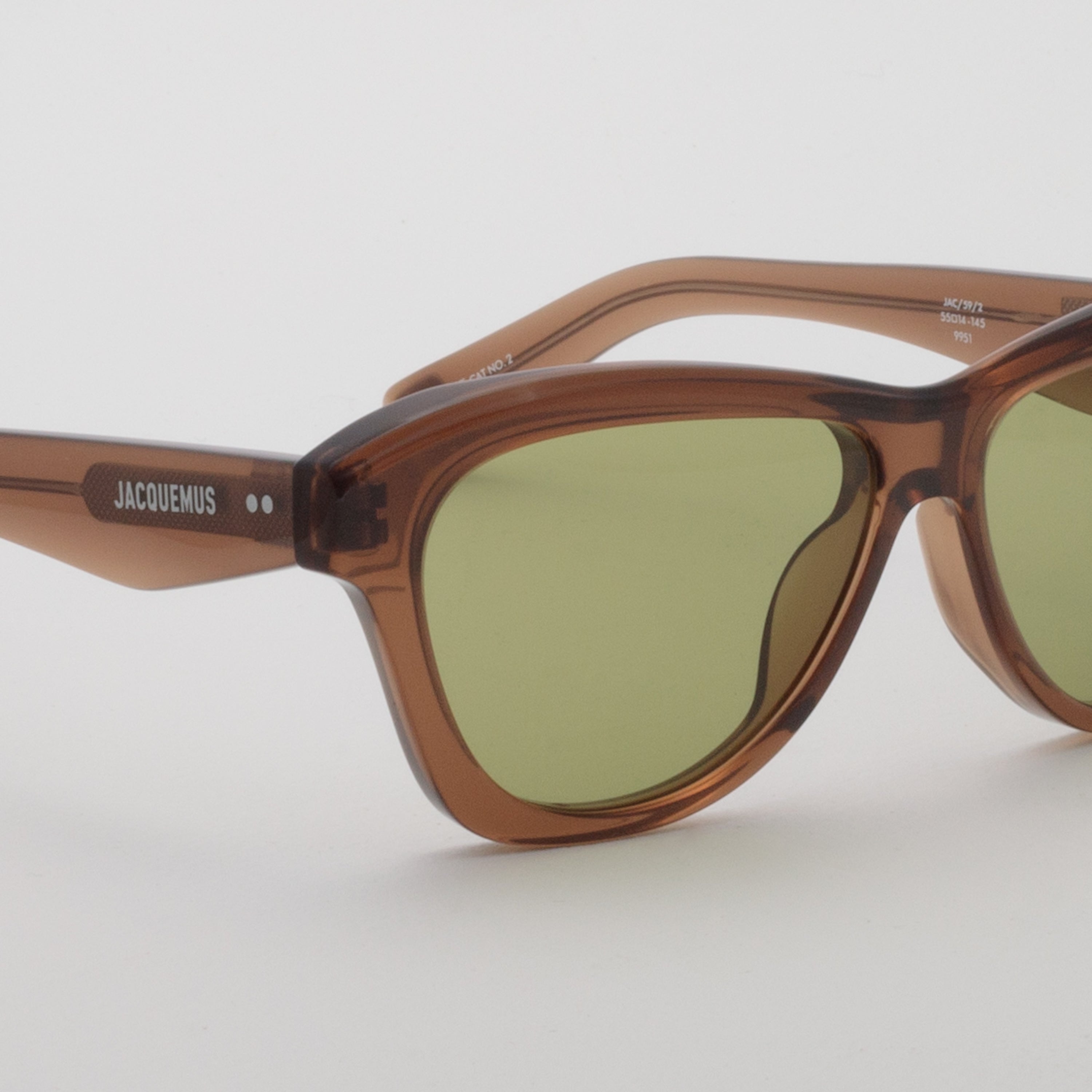 JACQUEMUS x LINDA FARROW Palmier Angular Sunglasses in  display picture 2