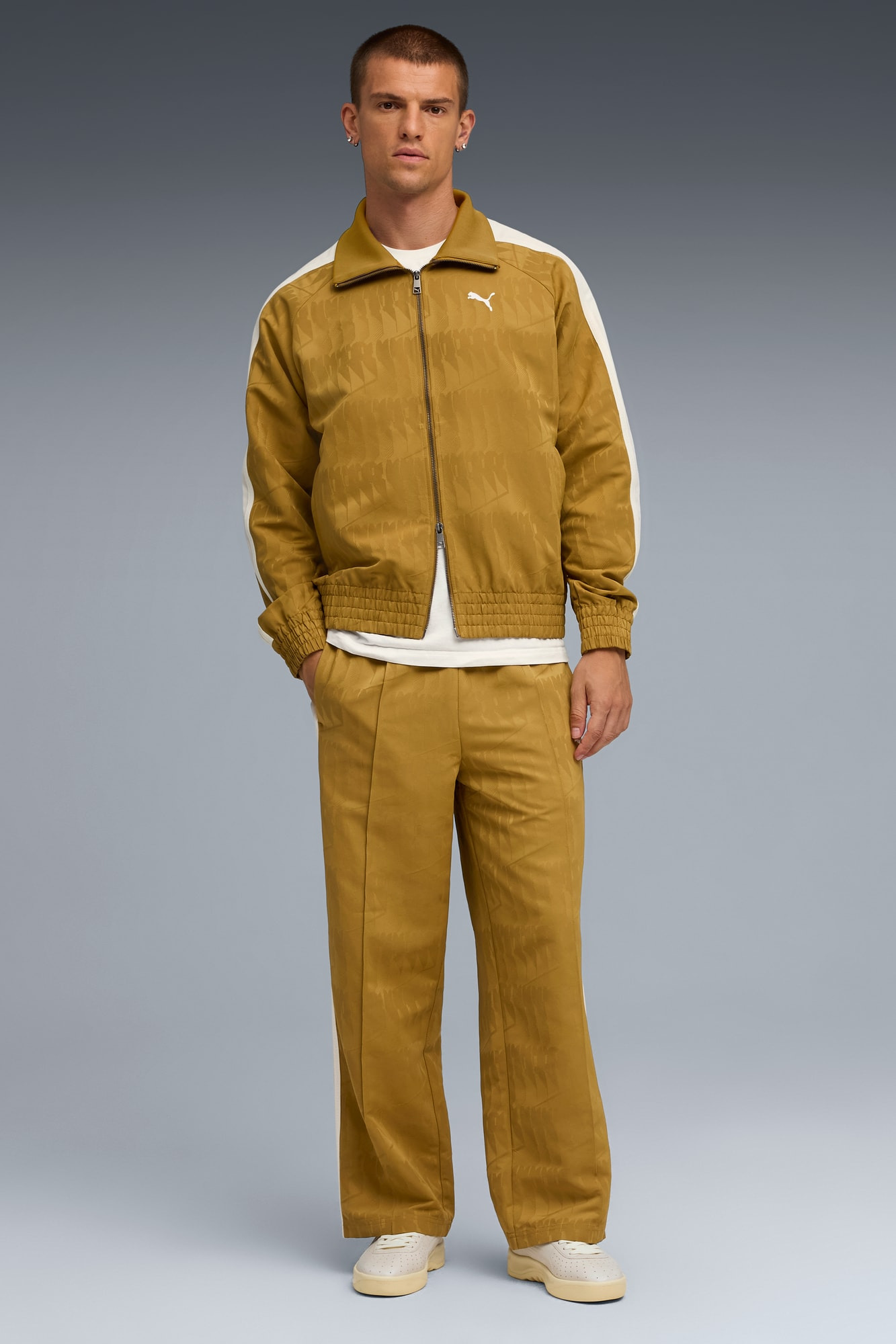 The NeverWorn VI T7 Track Jacket Men - 5