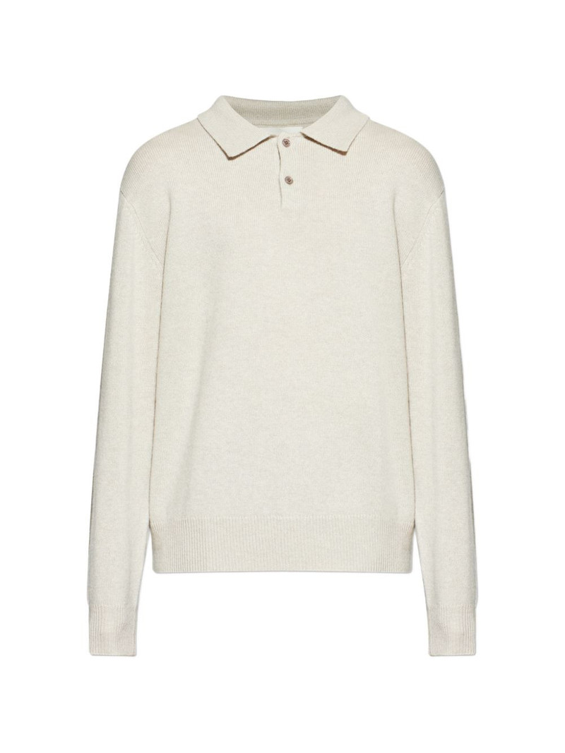 buttoned polo shirt 1