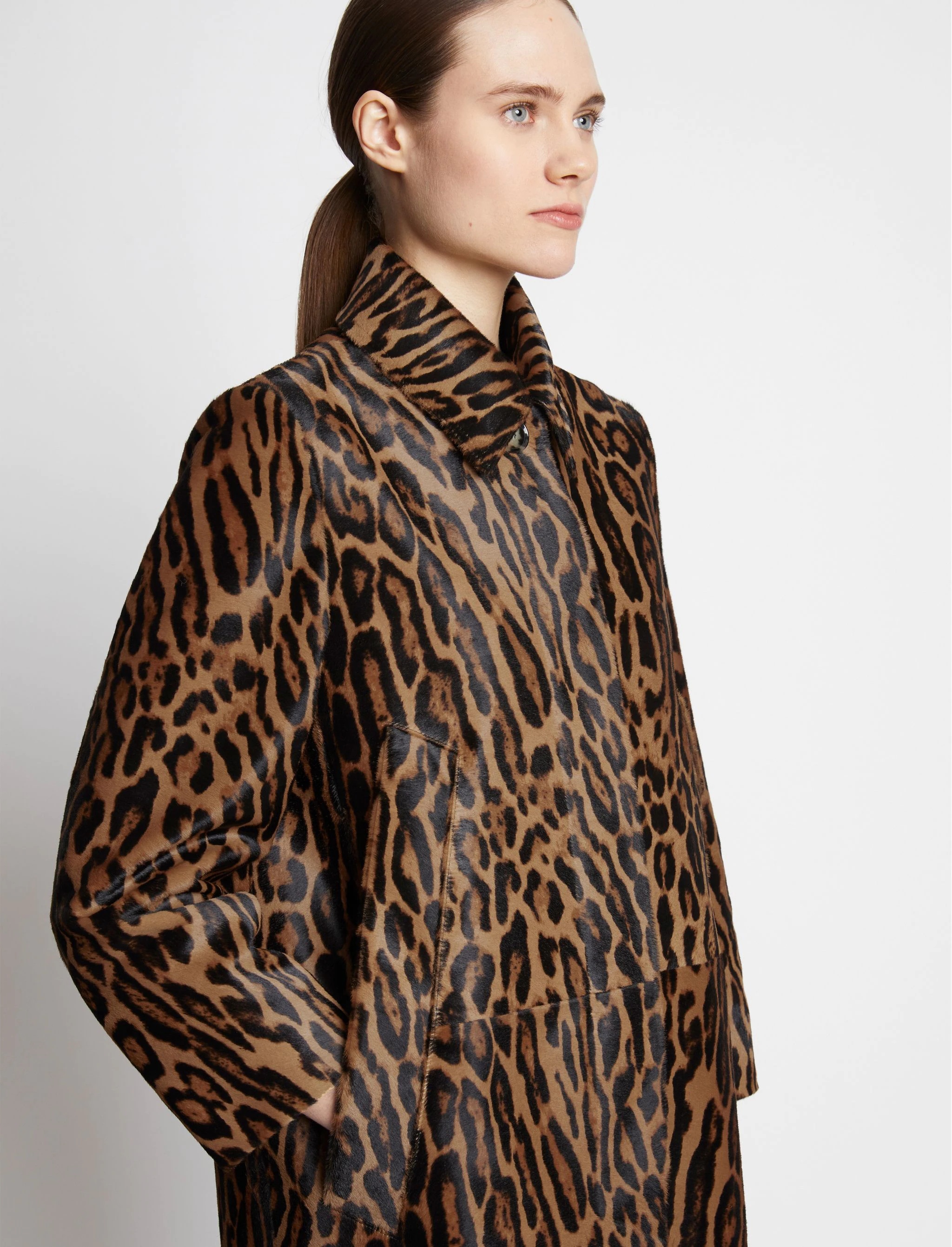 Leopard Printed Haircalf Coat - 5